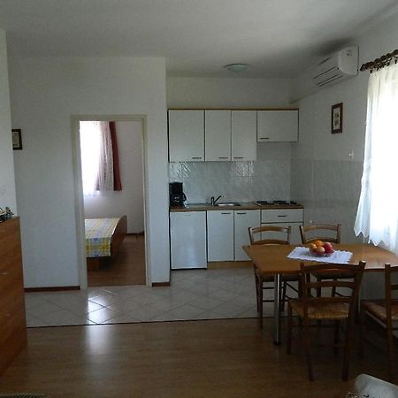 Apartments Skender Чижичи Экстерьер фото
